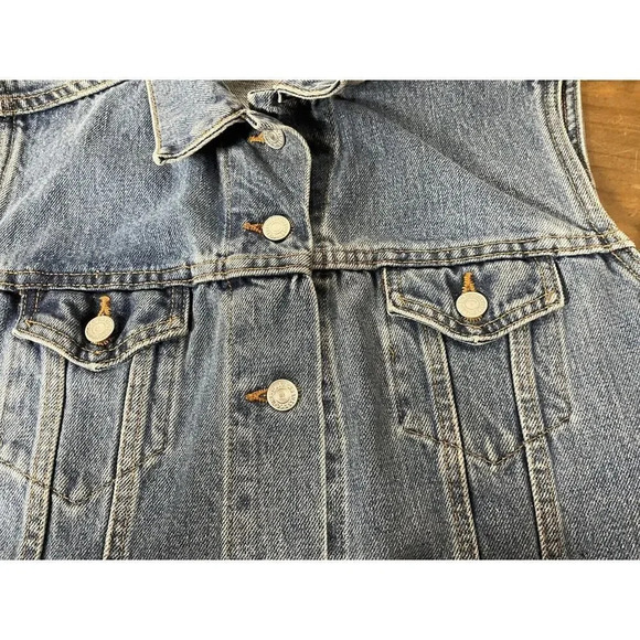 Levis Sleeveless Trucker/Vest Red Tab Denim Jean - Made in USA - Medium - Picture 2 of 9